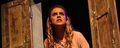 Paloma Bernardi em cena de 'O Cravo e a Rosa'